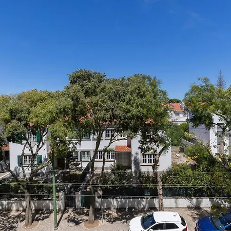 Charming Belém 3BDR Property by LovelyStay