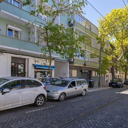 Charming Belém 3BDR Property by LovelyStay