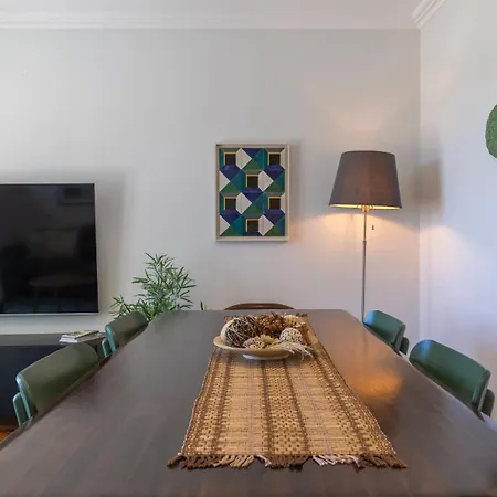 Charming Belem 3bdr By Lovelystay Лісабон